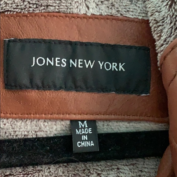 Leather jacket - Picture 2 of 10